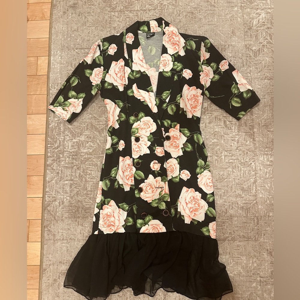 Vintage Knapp studio mid length floral dress.